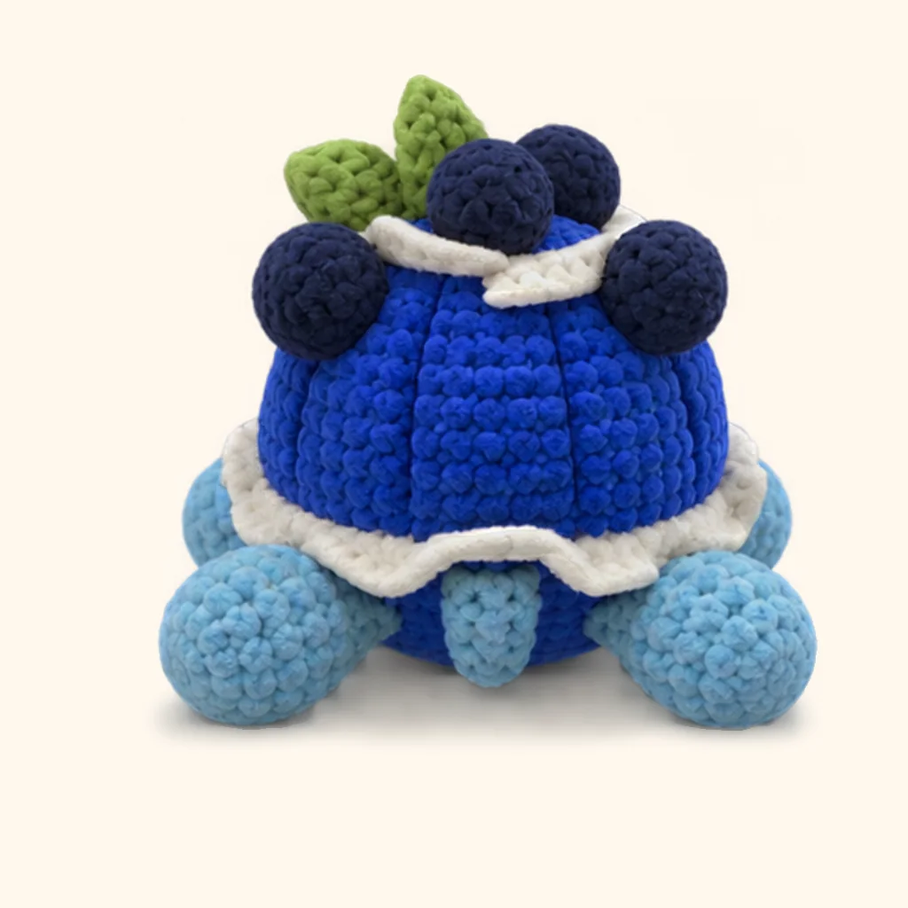 Blueberry turtle crochet assembly: sew the shell line 5