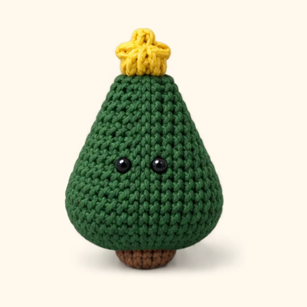 Christmas tree crochet assembly: attach the star center