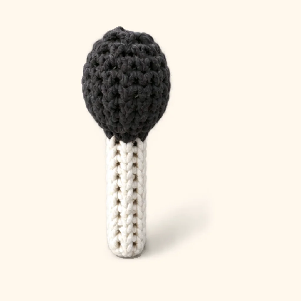 Cow amigurumi: the finished tail