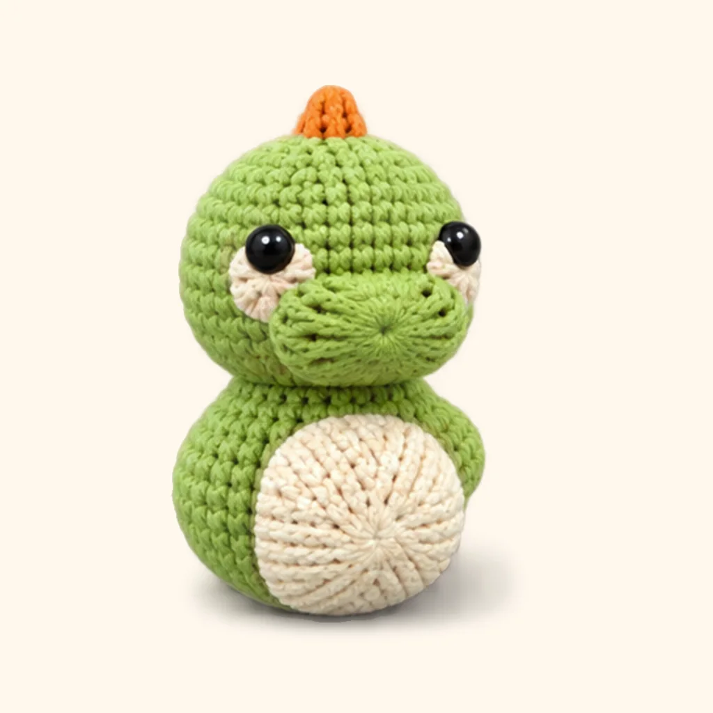 Dinosaur crochet assembly: attach the belly patch
