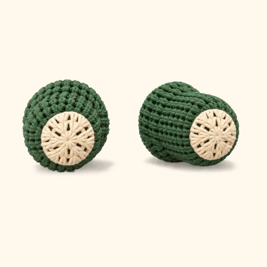 Dragon crochet assembly: attach the sole pads