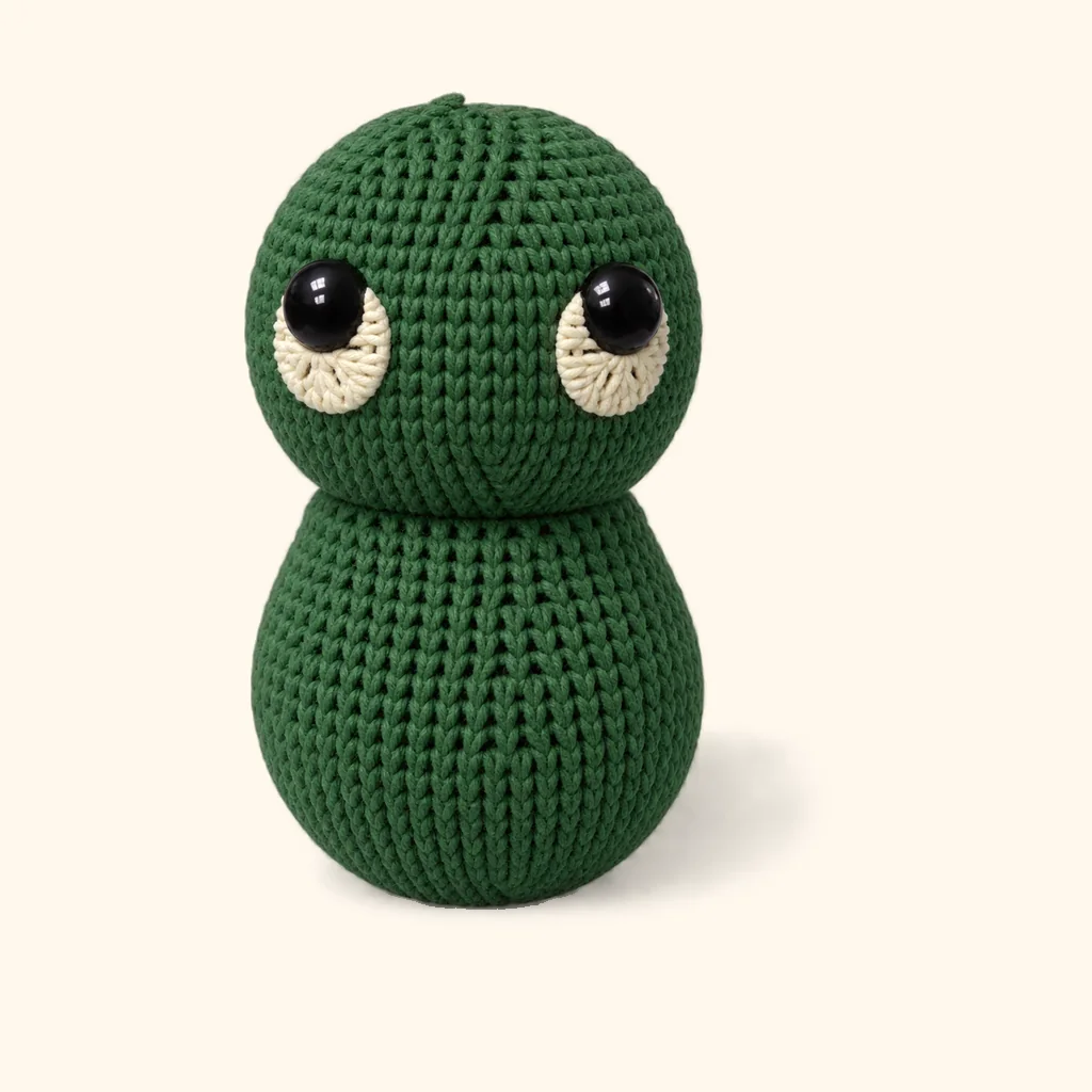 Dragon amigurumi: the finished body and head (one piece)