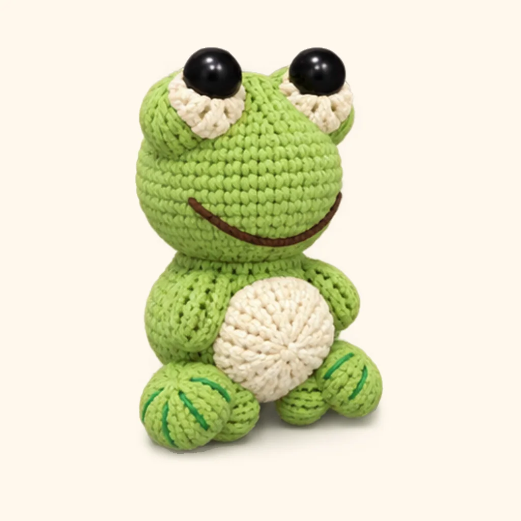 Frog crochet assembly: sew the mouth