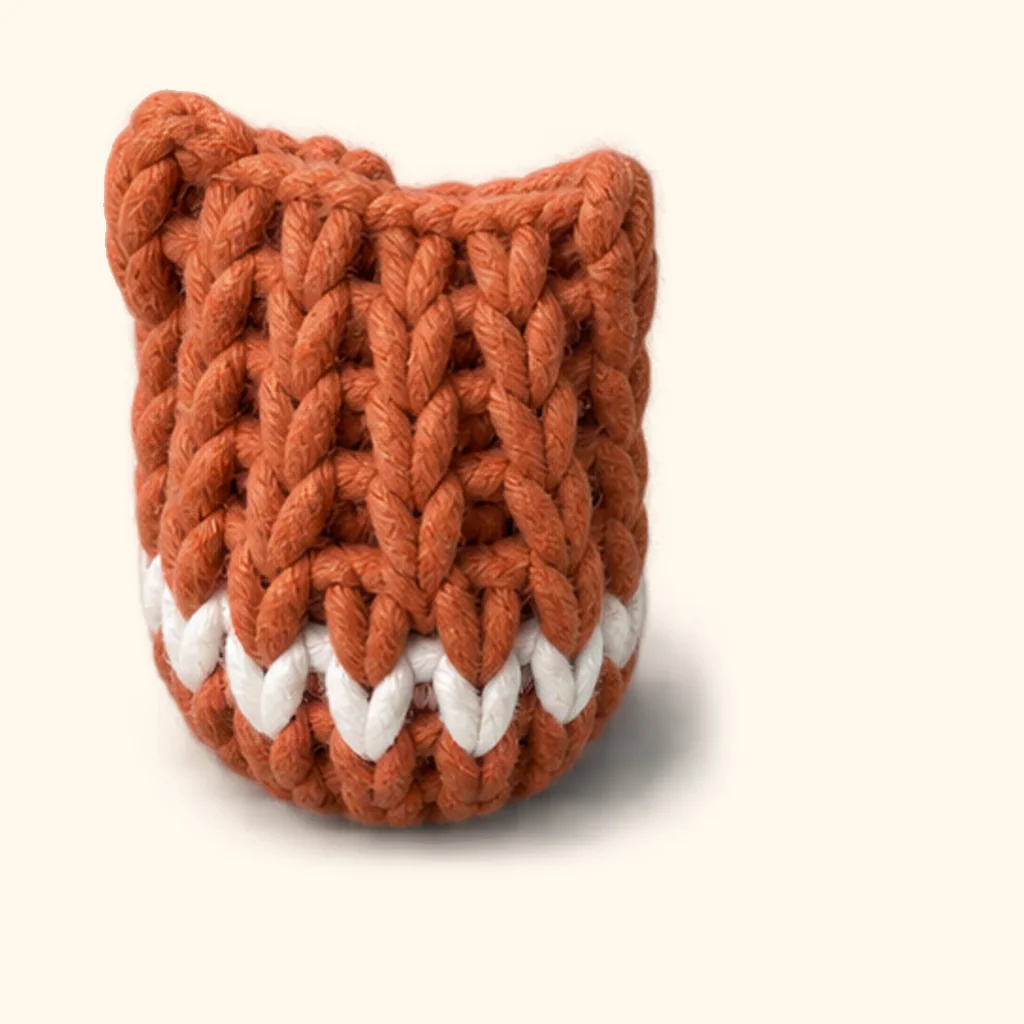 Gingerbread man amigurumi: the finished arm