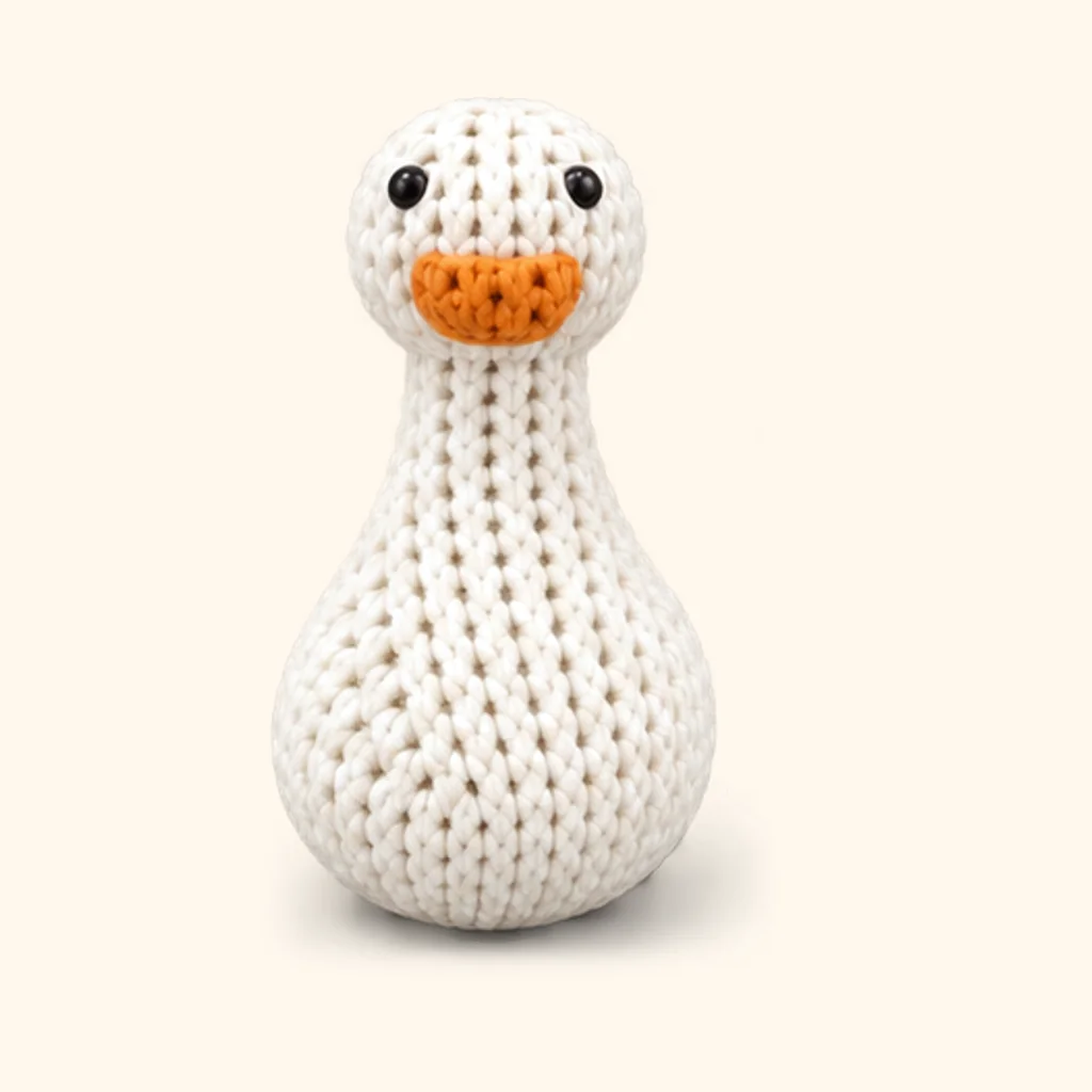 Goose crochet assembly: attach the bill