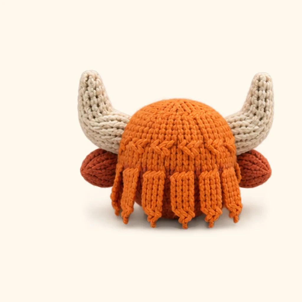 Highland cow crochet assembly: attach the back head locks