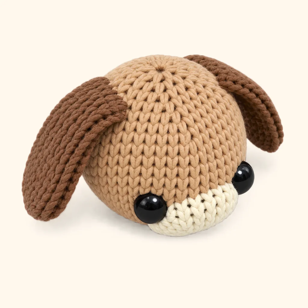Puppy dog crochet assembly: attach the ears