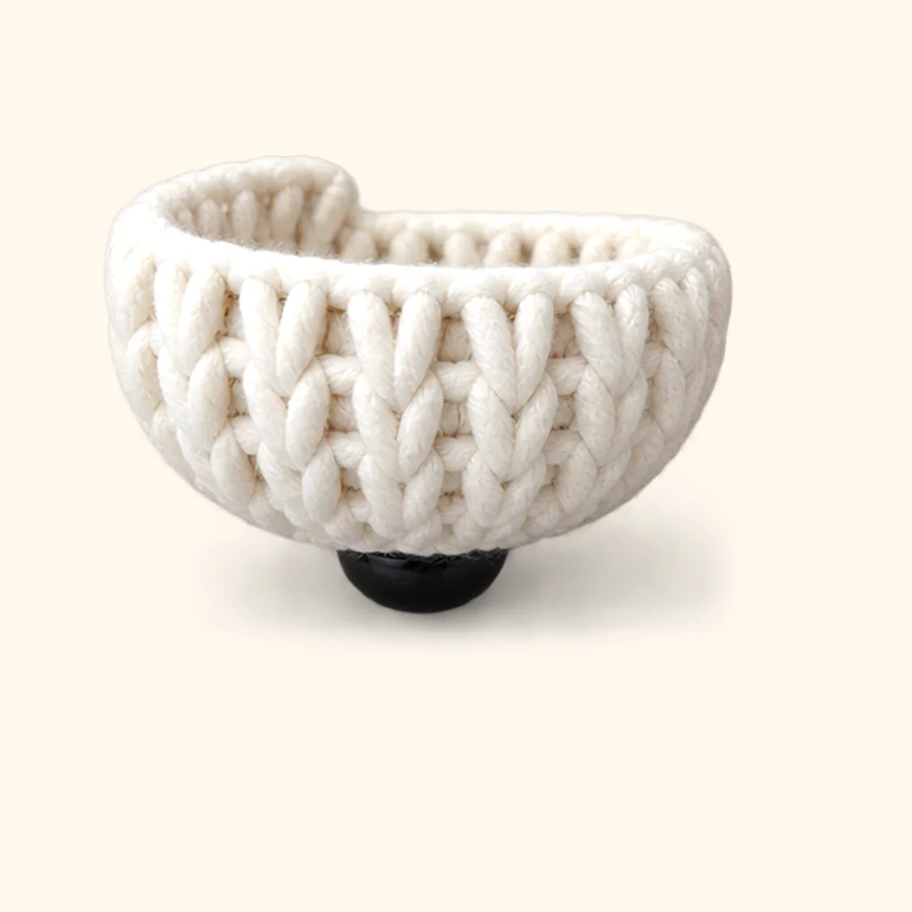 Rogue goat amigurumi: the finished eyeball