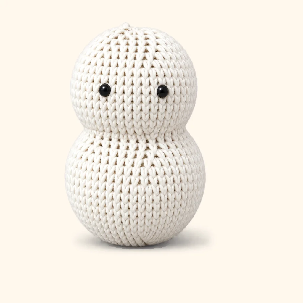 Snowman amigurumi: the finished body and head (one piece)